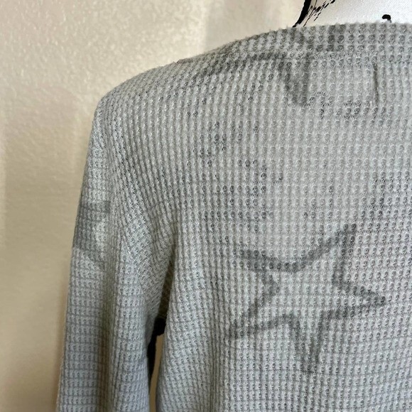 Pink Rose grey top waffle knit star Long sleeve crop top size M coastal Cozie - Picture 6 of 9